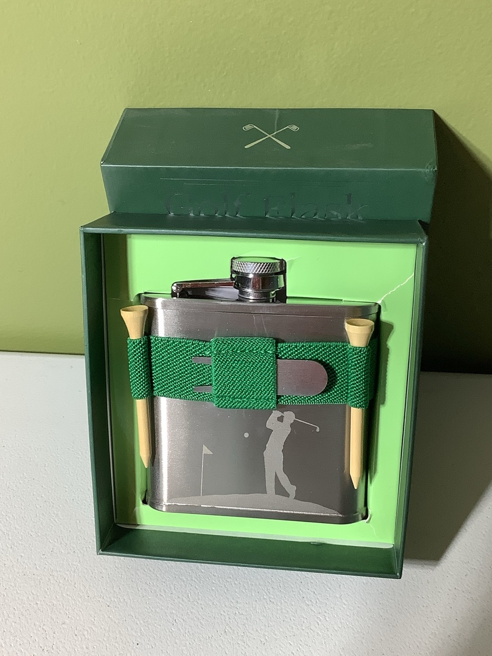 Golf Flask, divot tool, and golf tees boxed set, NWT